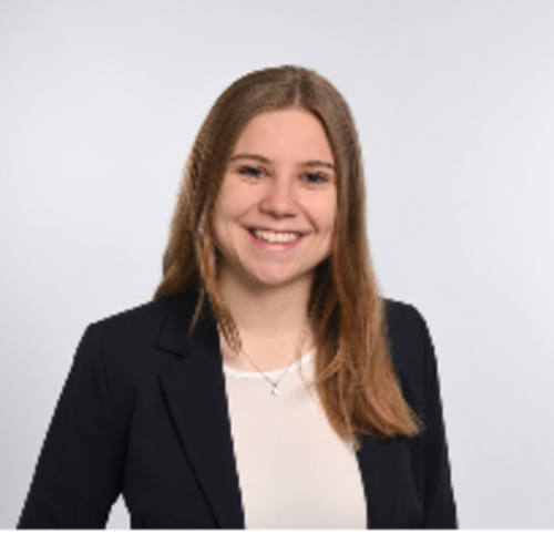 Alexandra Schneller