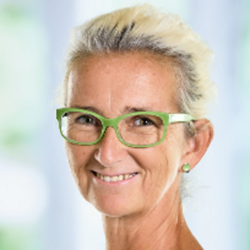 Inez Schult