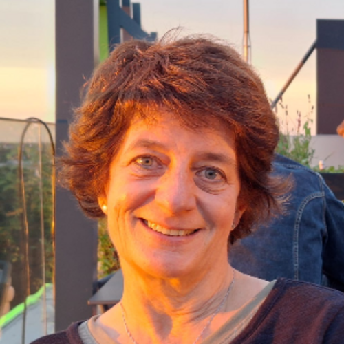 Andrea Hillert